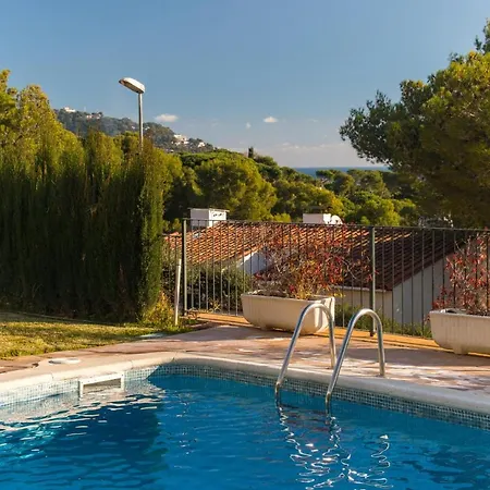 Сasa de vacaciones L-1 8 Pax *